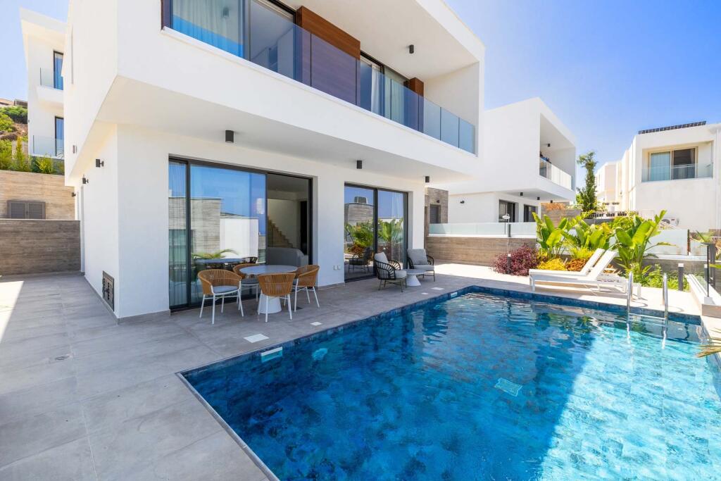 3 bedroom Villa in Chlorakas | ID 144